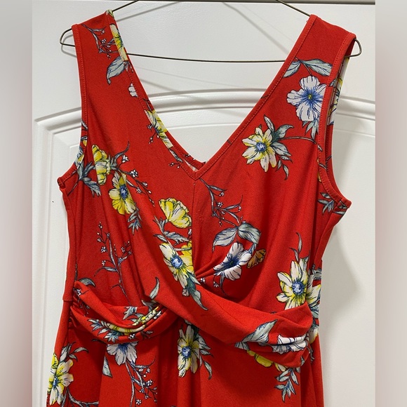 Junior’s Candies Sundress; Red Floral; Size Medium - Picture 2 of 4